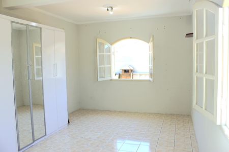 Casa à venda com 189m², 3 quartos e 2 vagasQuarto 1