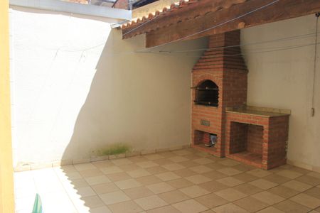 Casa à venda com 189m², 3 quartos e 2 vagasLavanderia com espaço Gourmet 