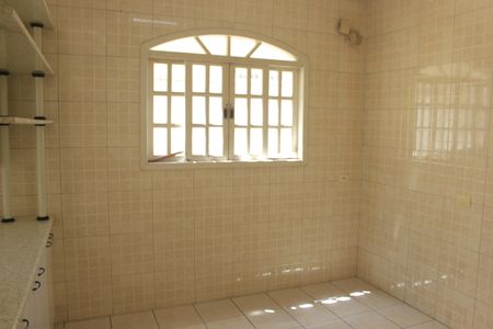 Casa à venda com 189m², 3 quartos e 2 vagasCozinha 