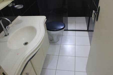 Casa à venda com 189m², 3 quartos e 2 vagasBanheiro da Suíte 