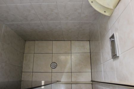 Casa à venda com 189m², 3 quartos e 2 vagasBanheiro social 1