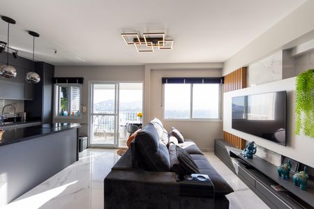 Apartamento à venda com 59m², 1 quarto e 2 vagasSala_Cozinha