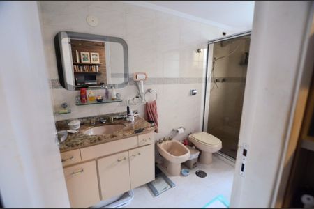 Apartamento à venda com 120m², 3 quartos e 2 vagasBanheiro 1