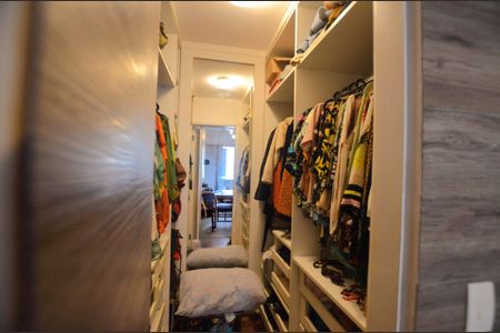 Apartamento à venda com 120m², 3 quartos e 2 vagasCloset