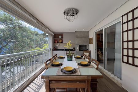 Apartamento à venda com 162m², 4 quartos e 3 vagasVaranda gourmet