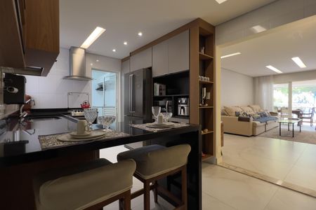 Apartamento à venda com 162m², 4 quartos e 3 vagasCozinha e Área de Serviço