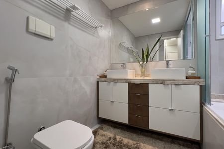 Apartamento à venda com 162m², 4 quartos e 3 vagasBanheiro da Suíte 3