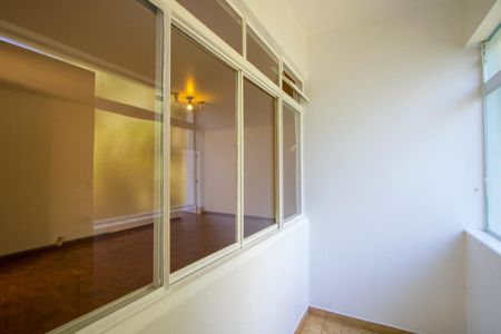 Casa para alugar com 100m², 3 quartos e 6 vagasCozinha