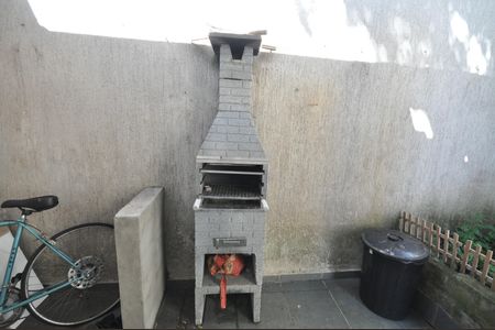 Casa à venda com 150m², 3 quartos e 2 vagasChurrasqueira
