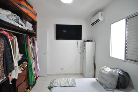 Casa à venda com 150m², 3 quartos e 2 vagasSuíte 1