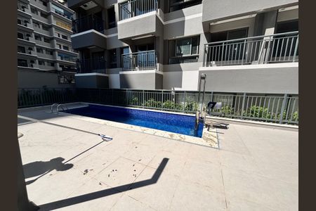 Studio para alugar com 43m², 2 quartos e sem vagaÁrea comum - Piscina