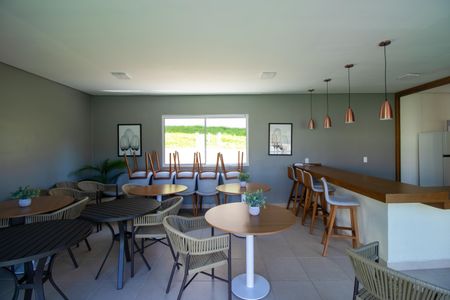 Apartamento para alugar com 49m², 2 quartos e 1 vagaÁrea comum - Salão de festas