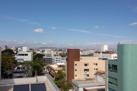 Apartamento para alugar com 355m², 4 quartos e 4 vagasVista