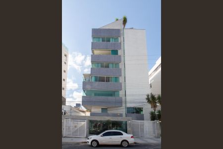 Apartamento para alugar com 355m², 4 quartos e 4 vagasFachada