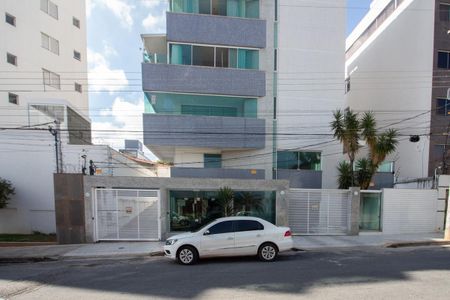 Apartamento para alugar com 355m², 4 quartos e 4 vagasFachada