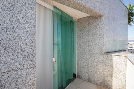 Apartamento para alugar com 355m², 4 quartos e 4 vagasVaranda da Sala 2
