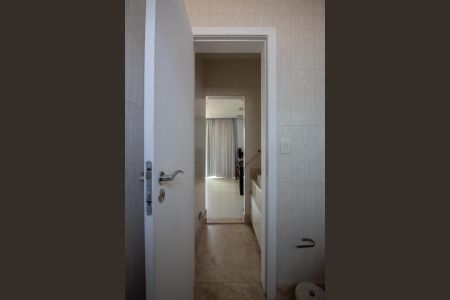 Apartamento para alugar com 355m², 4 quartos e 4 vagasBanheiro Social 2