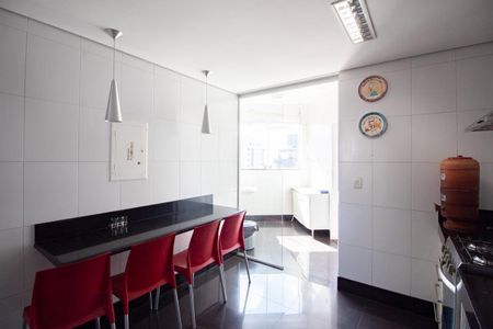 Apartamento para alugar com 355m², 4 quartos e 4 vagasCozinha