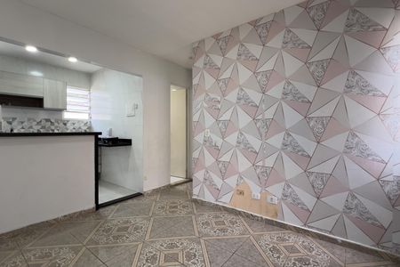 Sala de apartamento para alugar com 2 quartos, 45m² em Jardim Maria Dirce, Guarulhos