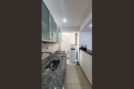 Apartamento à venda com 49m², 1 quarto e 1 vagaCozinha / Lavanderia