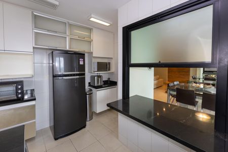 Apartamento para alugar com 134m², 4 quartos e 2 vagasCozinha