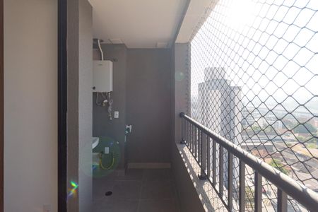 Sacada de apartamento para alugar com 2 quartos, 48m² em Presidente Altino, Osasco