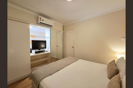 Apartamento à venda com 45m², 1 quarto e 1 vagaQuarto