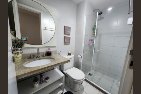 Apartamento à venda com 77m², 2 quartos e 1 vagaBanheiro