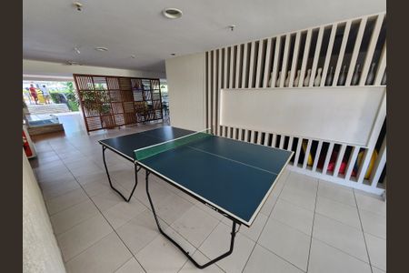 Apartamento à venda com 77m², 2 quartos e 1 vagaÁrea externa