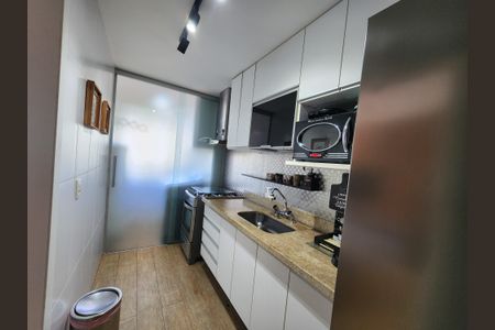 Apartamento à venda com 77m², 2 quartos e 1 vagaCozinha