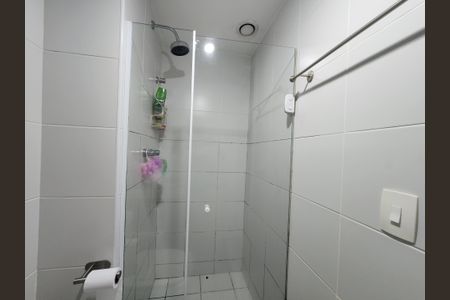 Banheiro de apartamento à venda com 2 quartos, 77m² em Barra da Tijuca, Rio de Janeiro