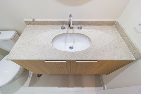 Apartamento para alugar com 40m², 2 quartos e sem vagaDetalhe - Banheiro