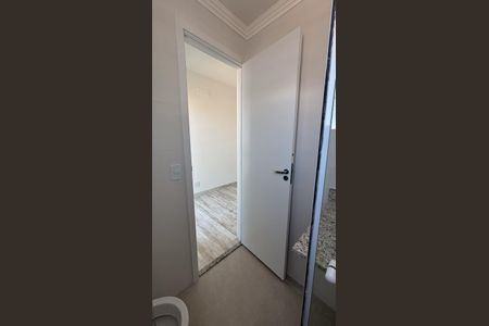 Apartamento para alugar com 72m², 2 quartos e 1 vaga Apartamento para alugar com 72m², 2 quartos e 1 vagaBanheiro da Suíte