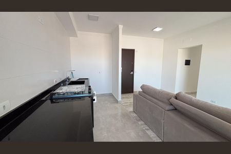 Apartamento para alugar com 72m², 2 quartos e 1 vaga Apartamento para alugar com 72m², 2 quartos e 1 vagaCozinha e Área de Serviço