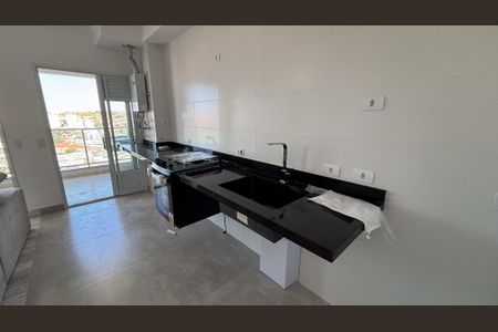 Apartamento para alugar com 72m², 2 quartos e 1 vaga Apartamento para alugar com 72m², 2 quartos e 1 vagaCozinha e Área de Serviço