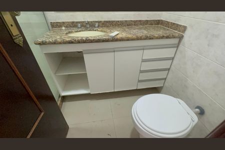 Banheiro de apartamento à venda com 3 quartos, 93m² em Recreio dos Bandeirantes, Rio de Janeiro