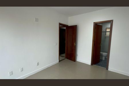 Apartamento à venda com 93m², 3 quartos e 2 vagas Apartamento à venda com 93m², 3 quartos e 2 vagasQuarto 3
