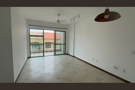 Sala de apartamento à venda com 3 quartos, 93m² em Recreio dos Bandeirantes, Rio de Janeiro