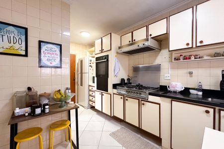 Apartamento à venda com 92m², 2 quartos e 1 vagaCozinha