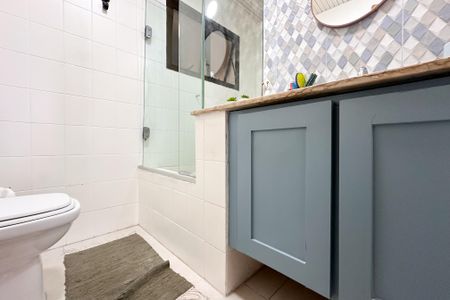 Apartamento à venda com 92m², 2 quartos e 1 vagaBanheiro Social