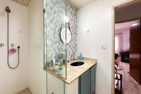 Apartamento à venda com 92m², 2 quartos e 1 vagaBanheiro Social