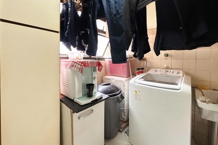 Apartamento à venda com 92m², 2 quartos e 1 vagaÁrea de Serviço