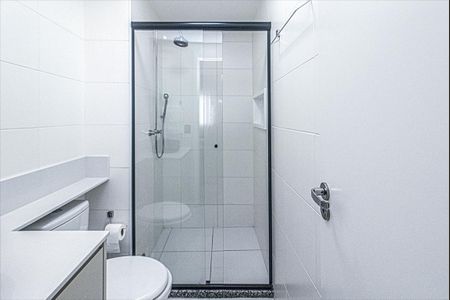Apartamento à venda com 66m², 2 quartos e 2 vagasbanheiro social_2