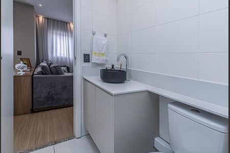 Apartamento à venda com 66m², 2 quartos e 2 vagasbanheiro social_3