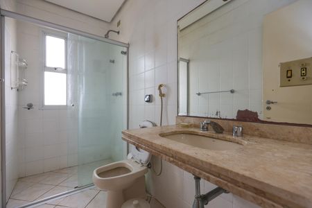 Apartamento à venda com 160m², 3 quartos e 3 vagasBanheiro