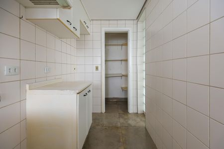Apartamento à venda com 160m², 3 quartos e 3 vagasCozinha