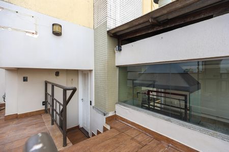 Apartamento à venda com 160m², 3 quartos e 3 vagasCobertura