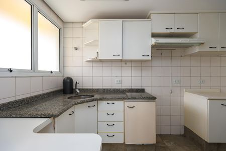 Apartamento à venda com 160m², 3 quartos e 3 vagasCozinha