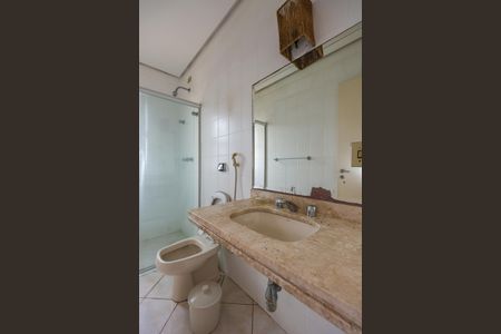 Apartamento à venda com 160m², 3 quartos e 3 vagasBanheiro