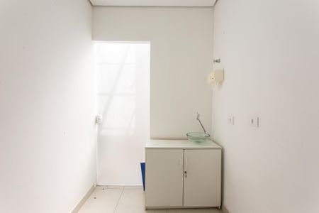 Casa para alugar com 270m², 6 quartos e 2 vagas Casa para alugar com 270m², 6 quartos e 2 vagasQuarto 7